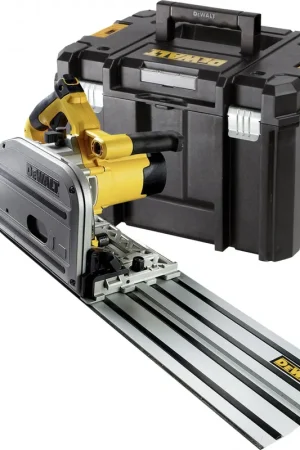 Dewalt DWS520KTR-QS Scie circulaire plongenate ø165mm 1300W avec coffret et rail 1500mm Must-Have