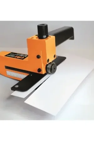 Achat Immédiat Coupeuse de bandes pour laminés et bois de placage